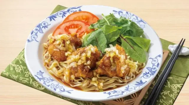 油淋からあげのさっぱり冷やし麺（バーミヤン）