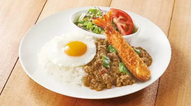 タイ風ガパオライス+海老フライ（ジョナサン）