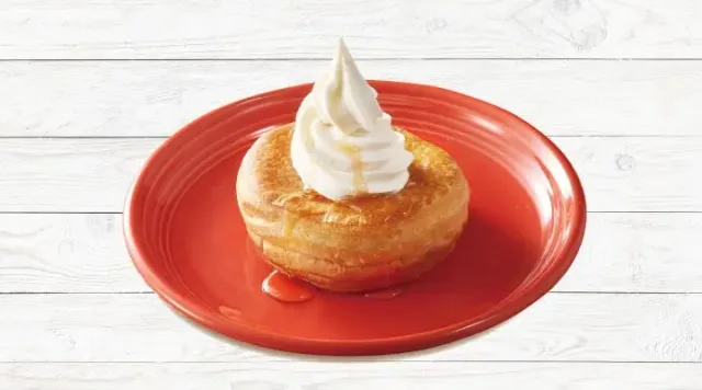 焼きたてデニッシュソフトクリーム添え（ジョナサン）