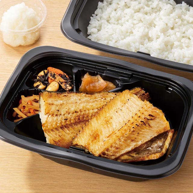 しまほっけの炭火焼き 弁当（大戸屋）