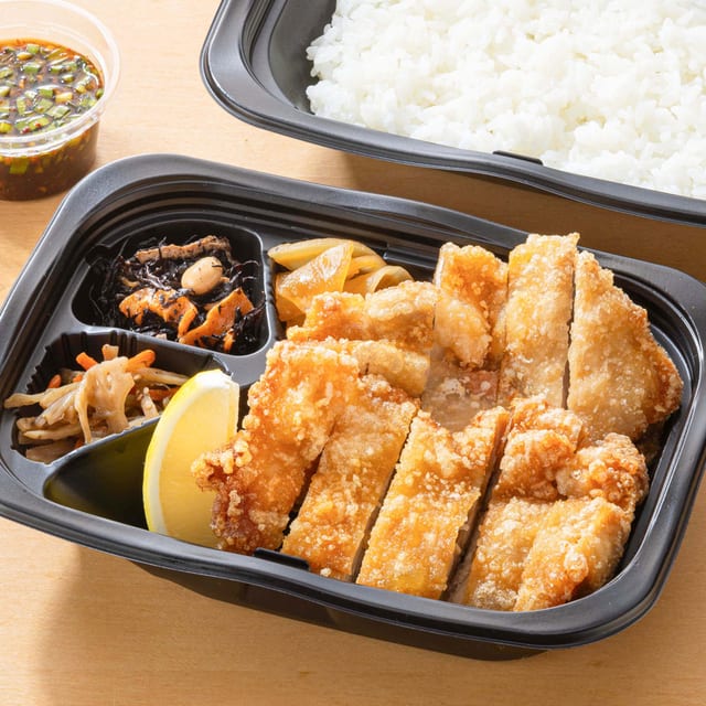 生ニラだれの油淋鶏 弁当（大戸屋）