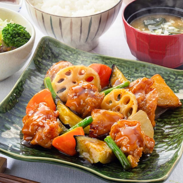 鶏と野菜の黒酢あん（大戸屋）