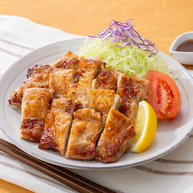 〈おかず増量〉もろみチキンの炭火焼き（大戸屋）