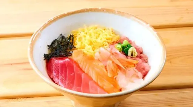 小海鮮丼（夢庵）