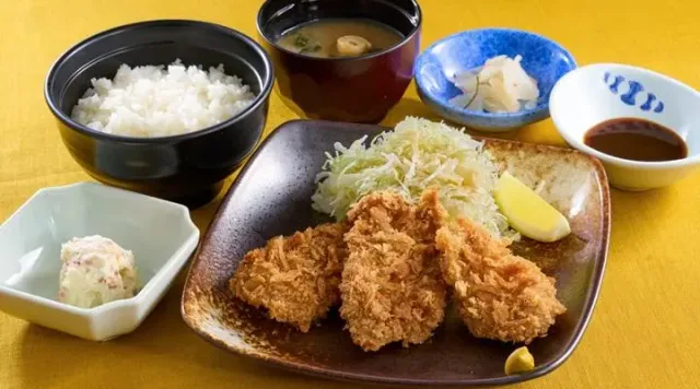 ひれかつ定食（夢庵）